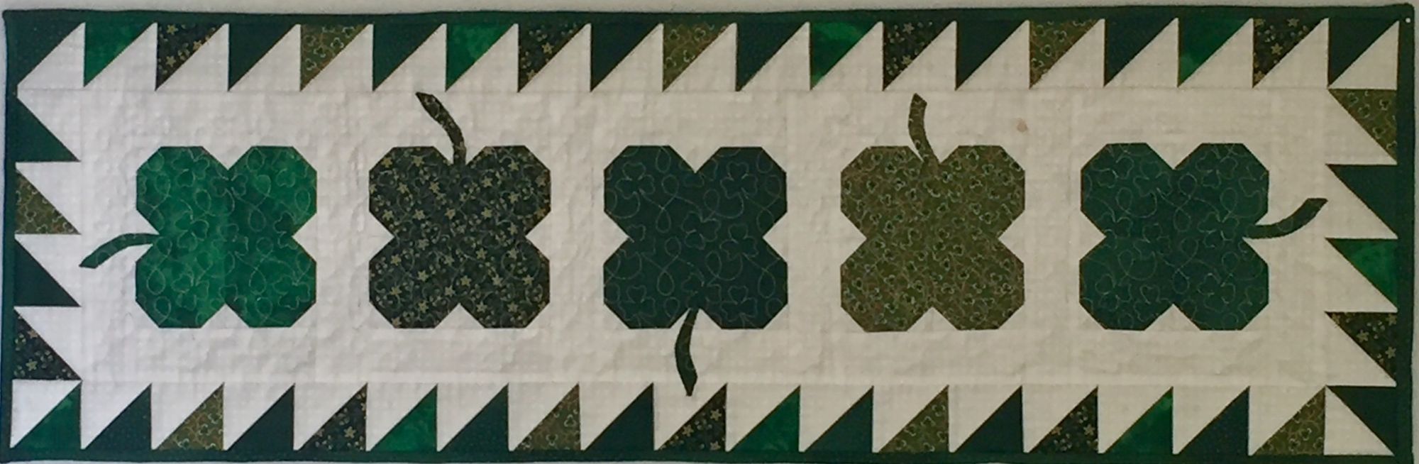 Four Leaf Clover Table Runner